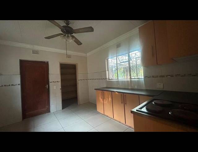 3 BEDROOM HOUSE FOR SALE IN ARBORETUM